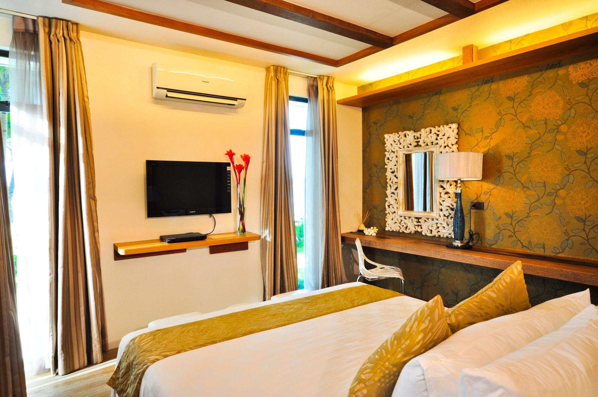 Infinity Resort Puerto Galera Zewnętrze zdjęcie
