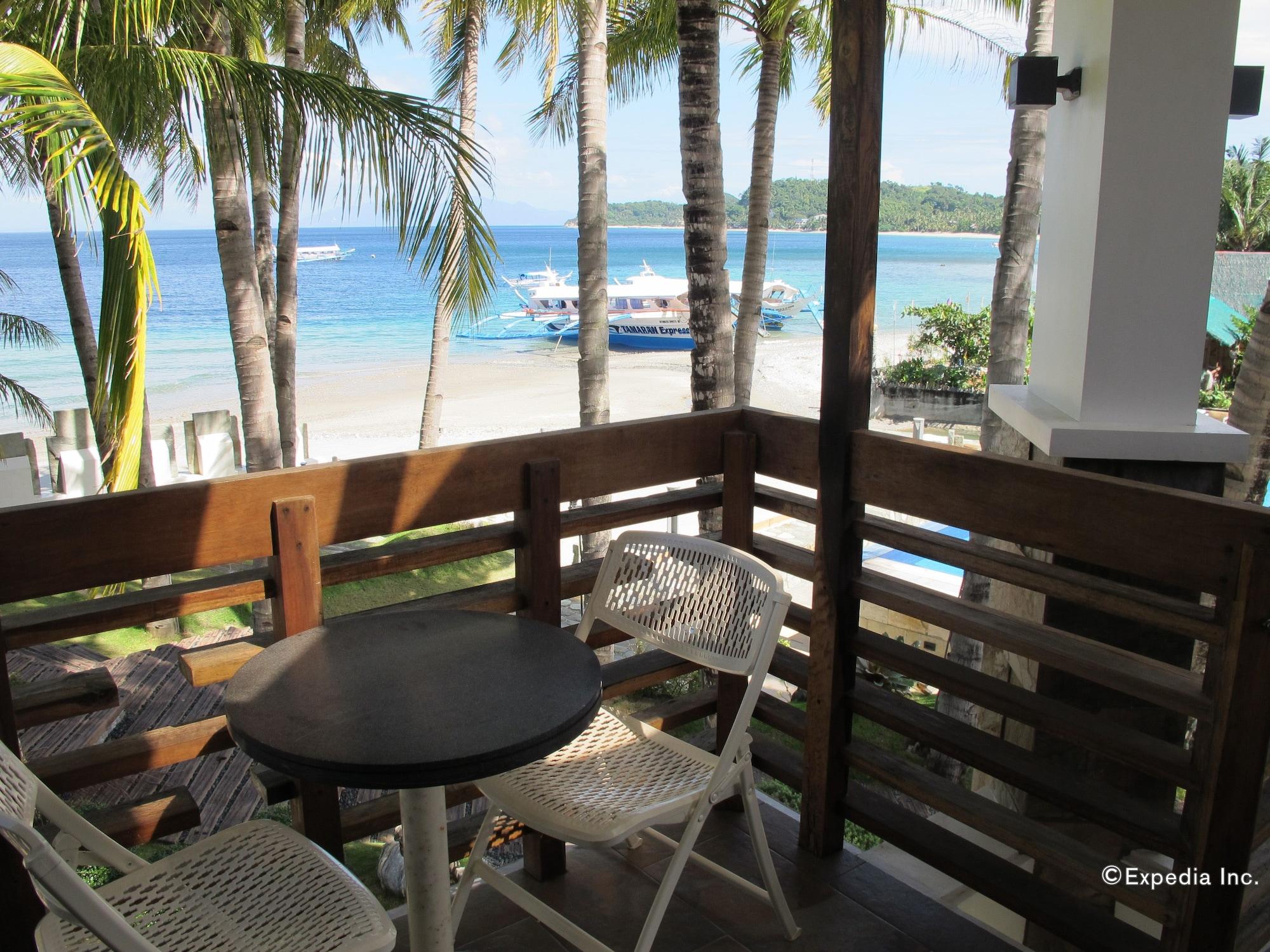 Infinity Resort Puerto Galera Zewnętrze zdjęcie