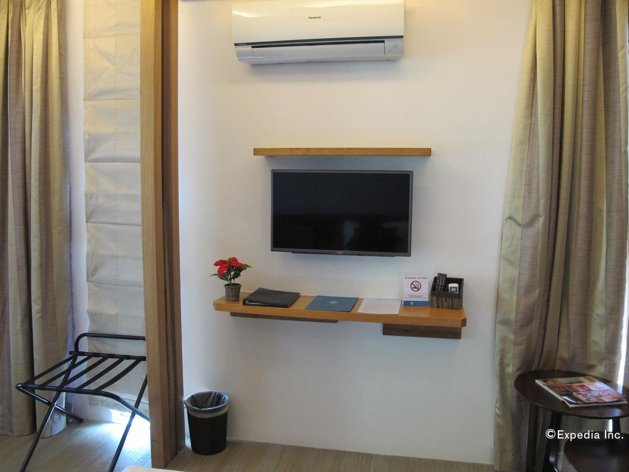 Infinity Resort Puerto Galera Zewnętrze zdjęcie