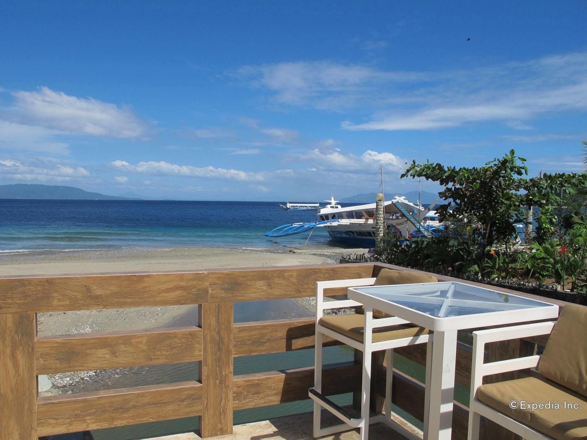 Infinity Resort Puerto Galera Zewnętrze zdjęcie
