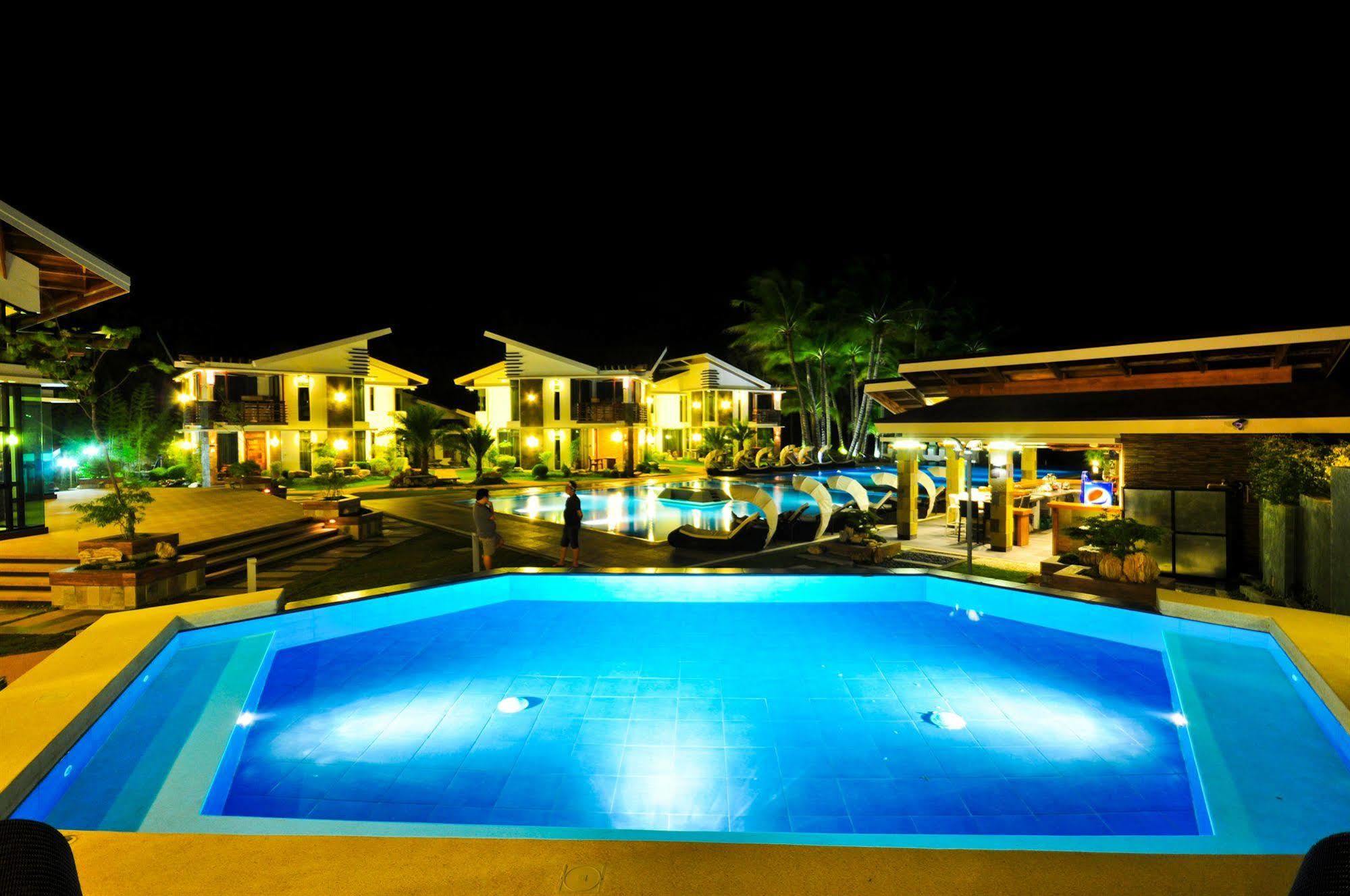 Infinity Resort Puerto Galera Zewnętrze zdjęcie